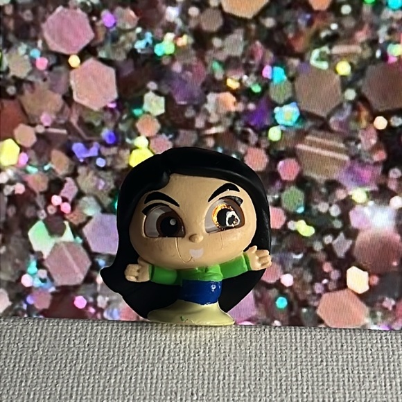 Disney | Doorables | Mulan Duo | Mulan Movie - Picture 3 of 6